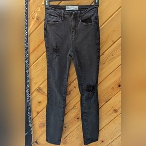Black super high rise jegging